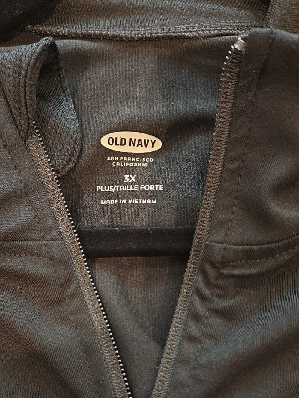 Old Navy Black Full-Zip Performance Jacket - Picture 2 of 7